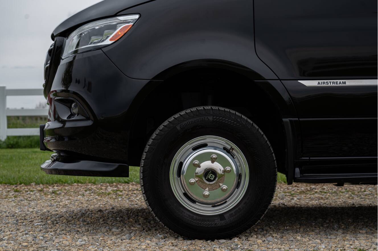 A photo of this 2023 Airstream INTERSTATE GRAND TOUR EXT GT 4 X 4