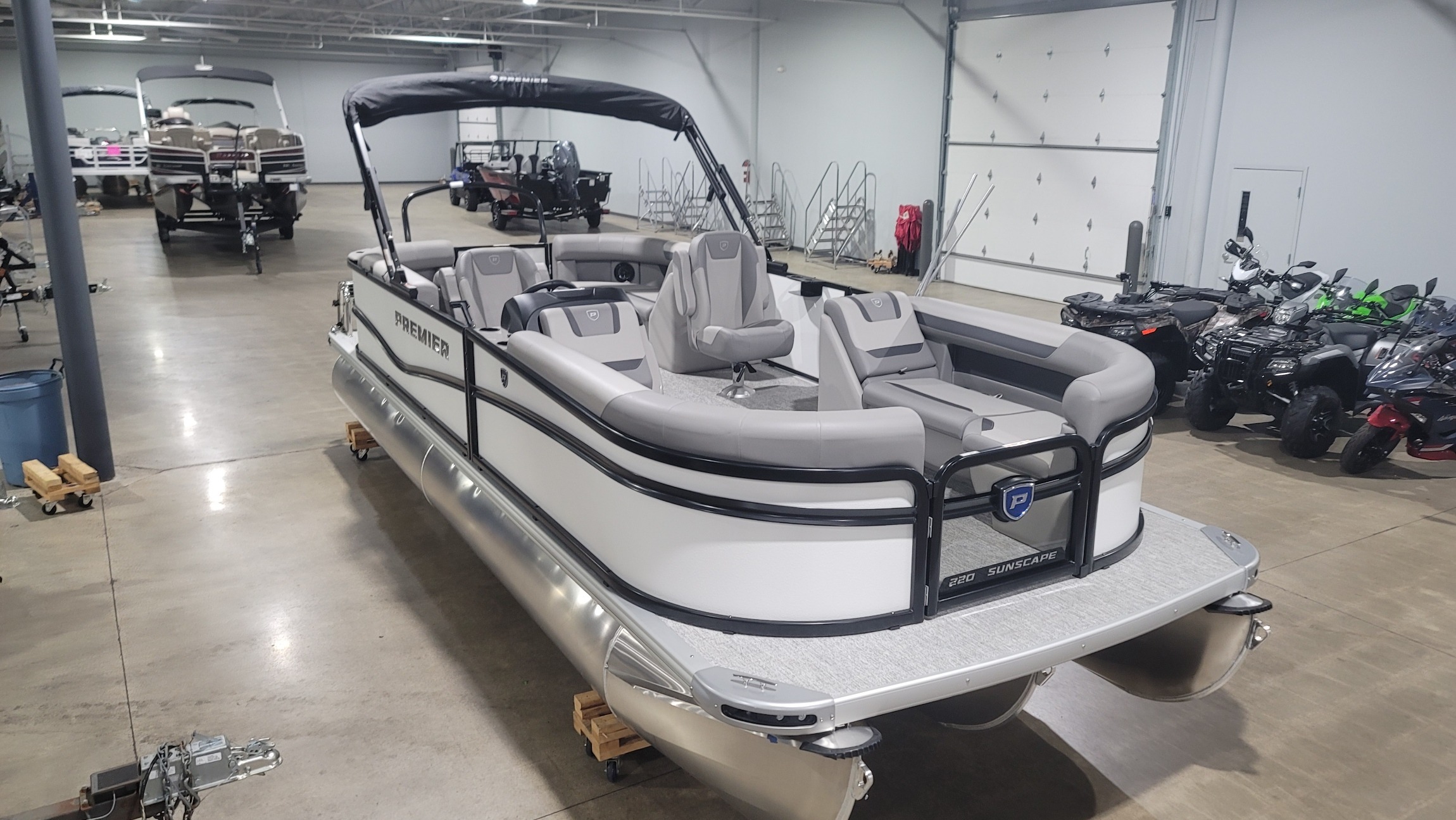 2026 Premier 220 SUNSCAPE RF in saint cloud MN