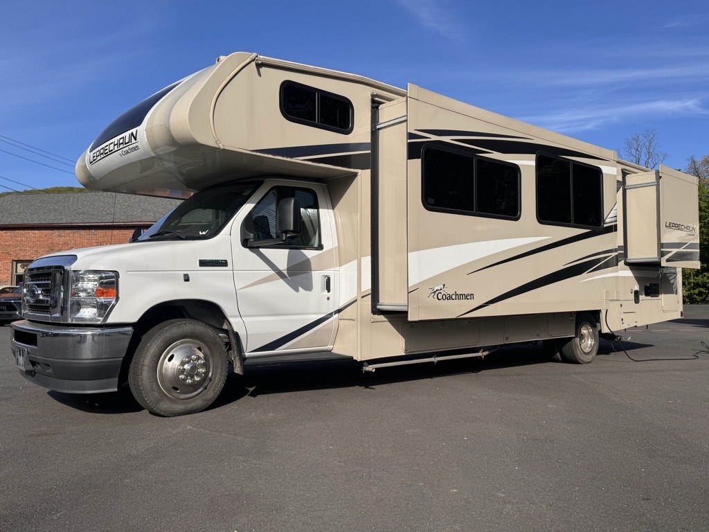 2022 Coachmen LEPRECHAUN 319MB  in williamsburg MA