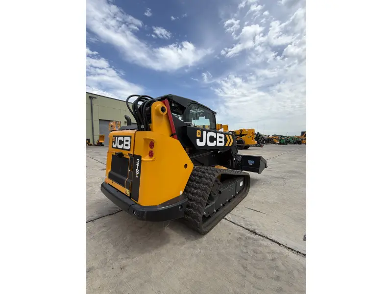 2026 JCB 3TS-8T