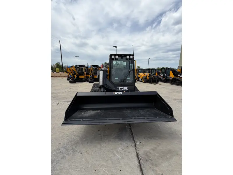 2026 JCB 3TS-8T