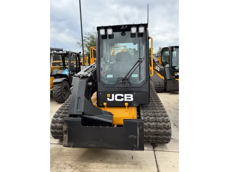 2026 JCB 3TS-8T