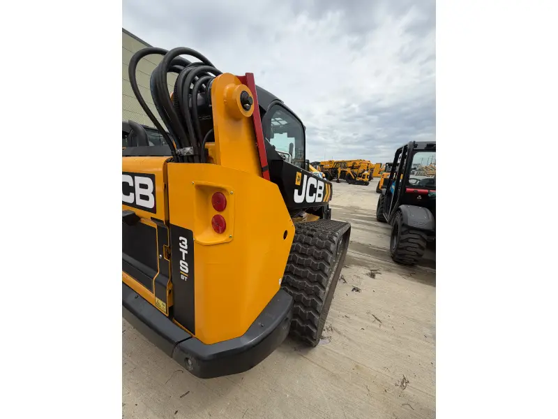 2026 JCB 3TS-8T