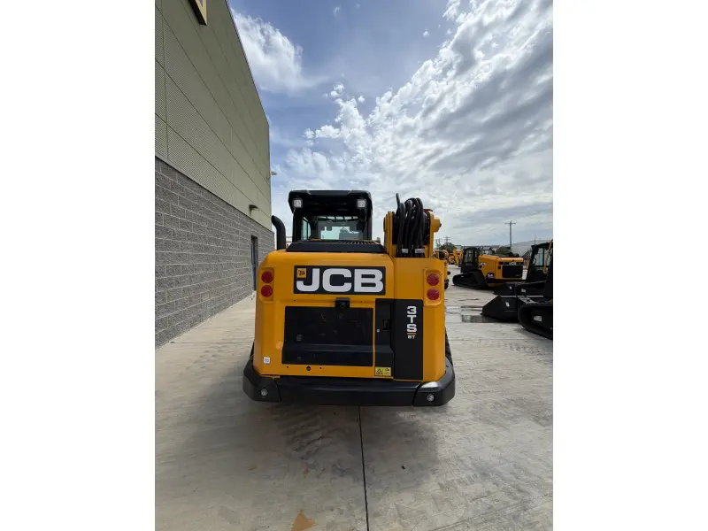 2026 JCB 3TS-8T