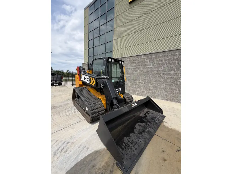 2026 JCB 3TS-8T
