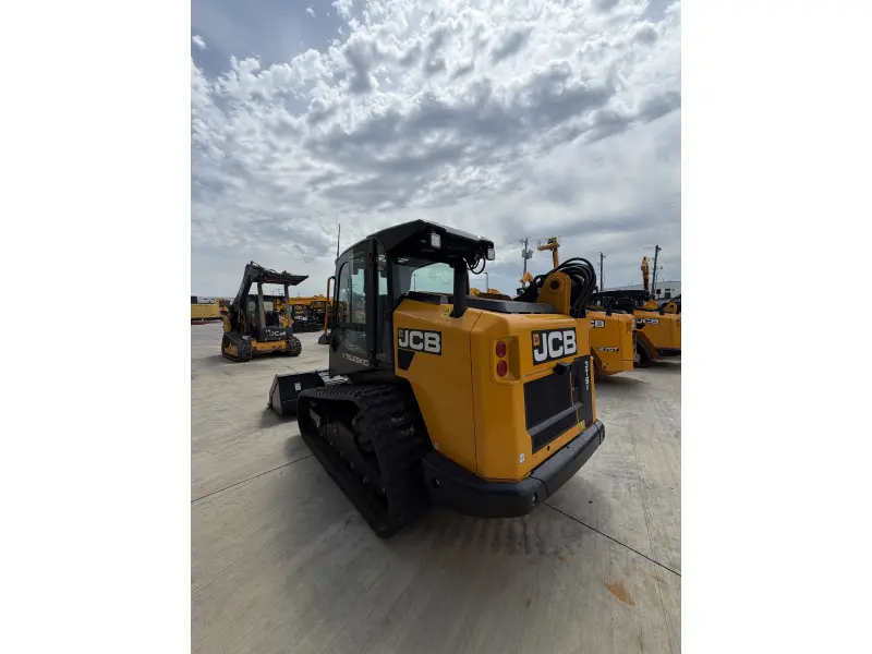2026 JCB 3TS-8T