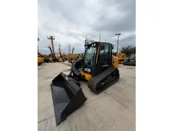 2026 JCB 3TS-8T