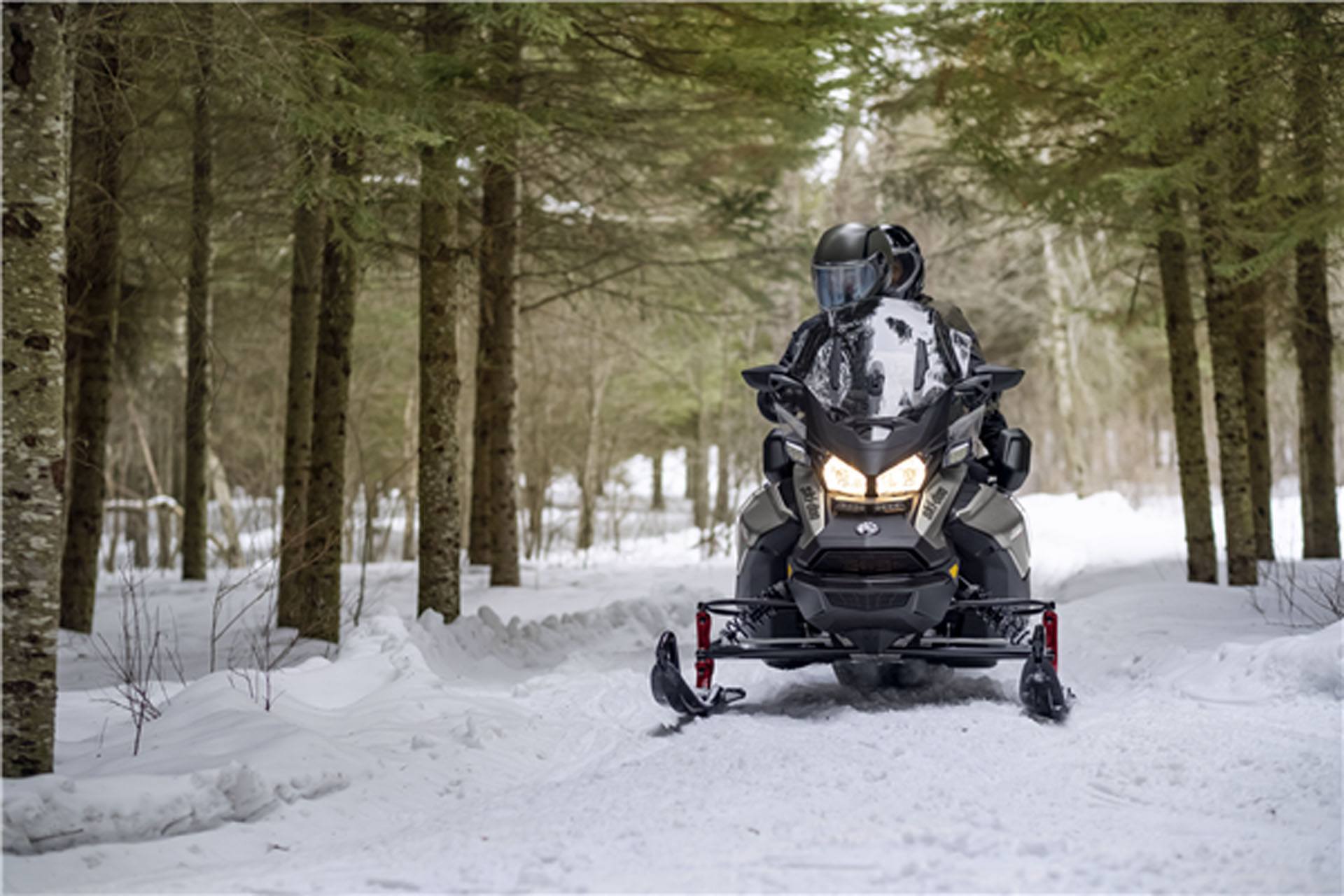 2023 Ski-Doo Grand Touring Limited 900 ACE Turbo R ES Silent Ice Tr in antigo WI