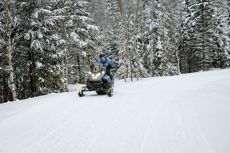 2022 Ski-Doo Renegade Enduro 900 ACE TURBO R ES RipSaw 1.25 in antigo WI