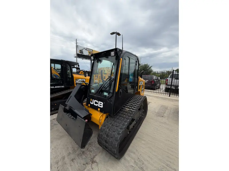 2025 JCB 300T CAB A/C