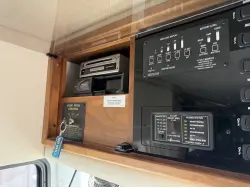 2001 FLEETWOOD DISCOVERY 37U