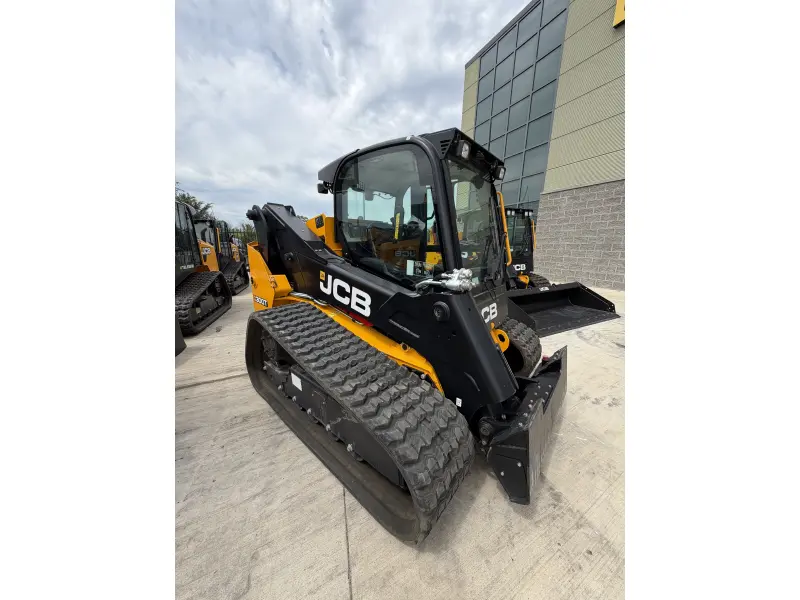 2025 JCB 300T