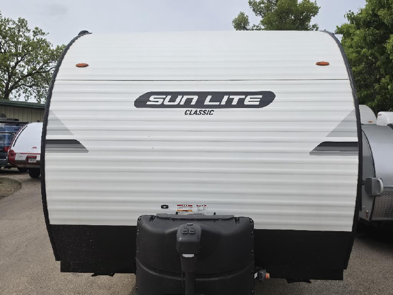 2023 SUNSET PARK RV SUN LITE 18RD