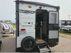 2023 SUNSET PARK RV SUN LITE 18RD