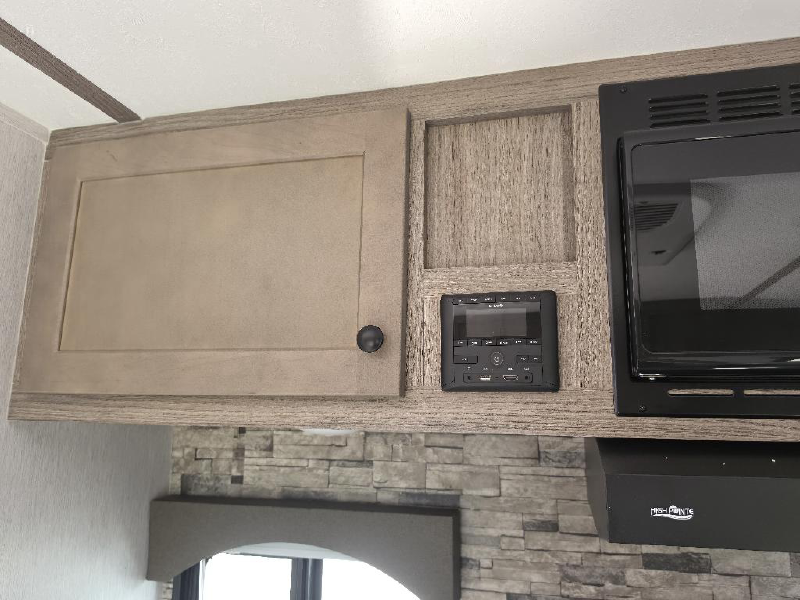 2023 SUNSET PARK RV SUN LITE 18RD