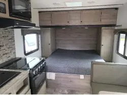 2023 SUNSET PARK RV SUN LITE 18RD