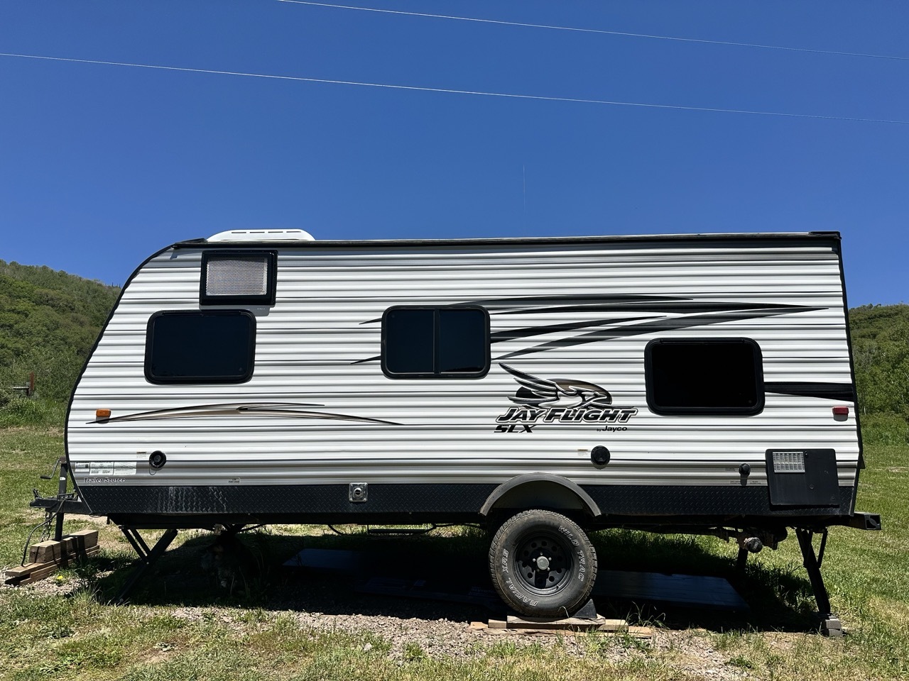 2017 Jayco JAY FLIGHT SLX 174BH BAJA EDITION RV