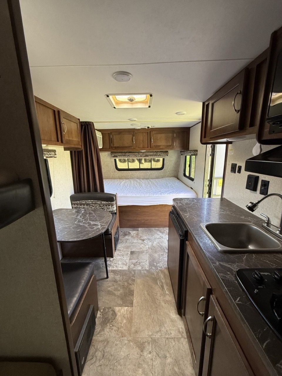 2017 Jayco JAY FLIGHT SLX 174BH BAJA EDITION in oak creek CO