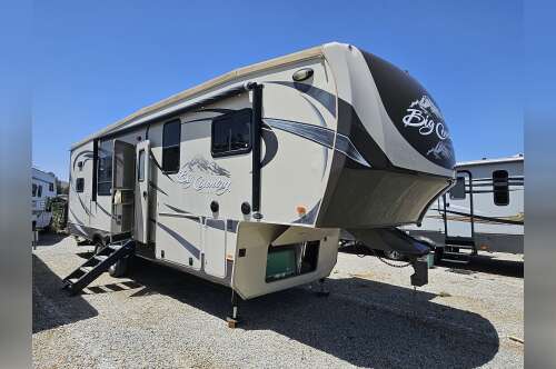 2015 Heartland BIG COUNTRY 328RLS in winchester CA