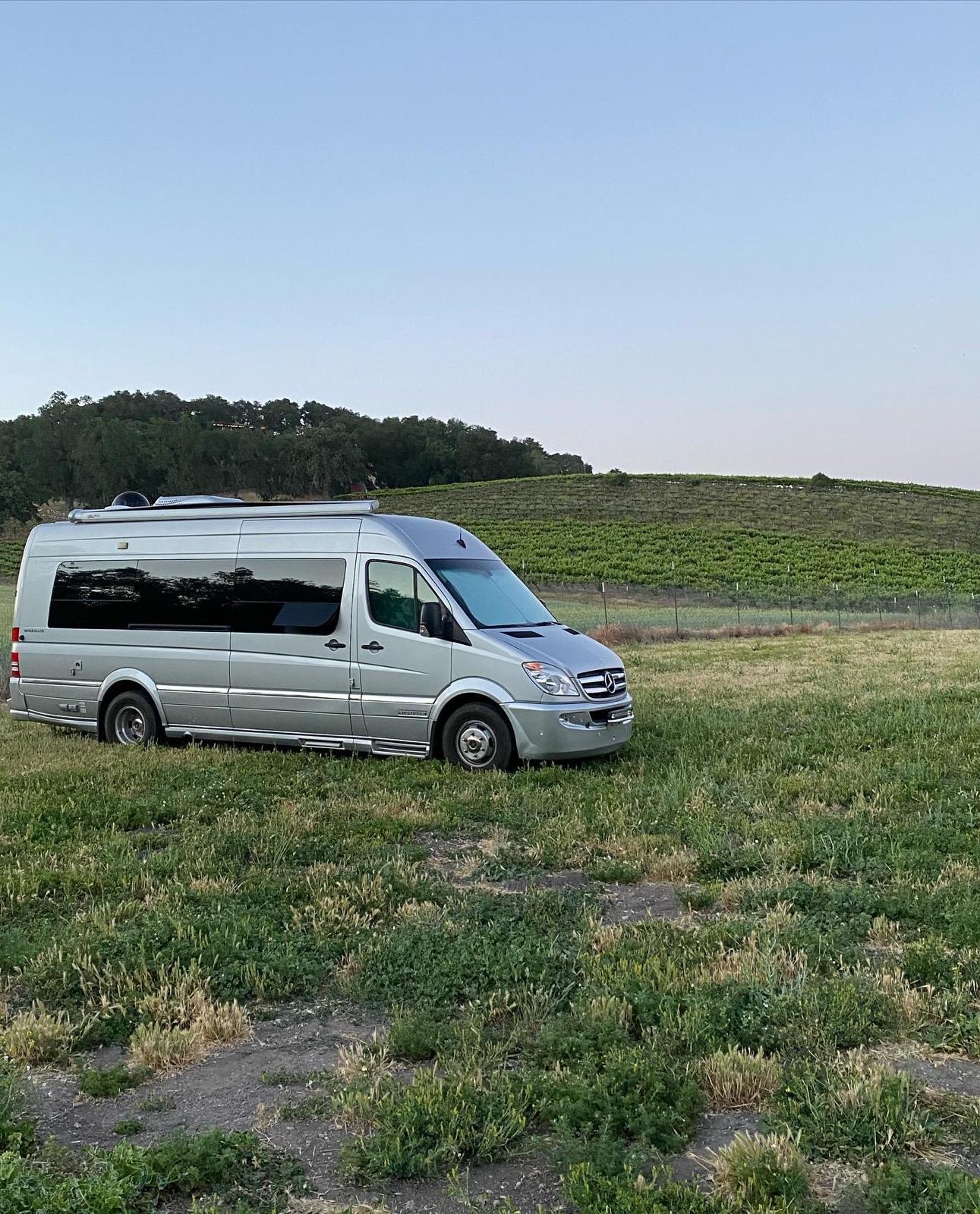 2013 Airstream SPRINTER SAND PEARL in la palma CA