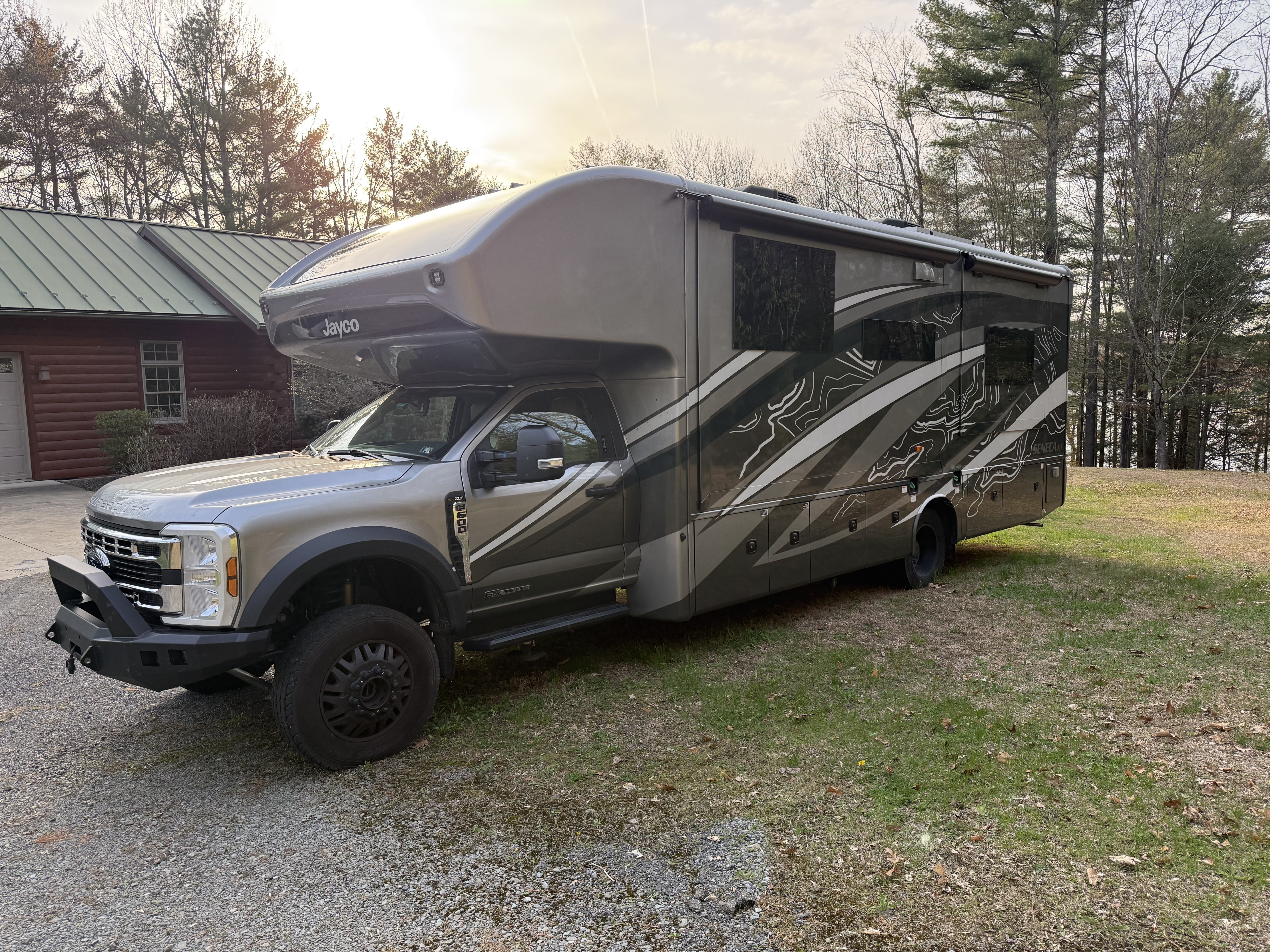 2025 Jayco SENECA XT 32U in tunkhannock PA