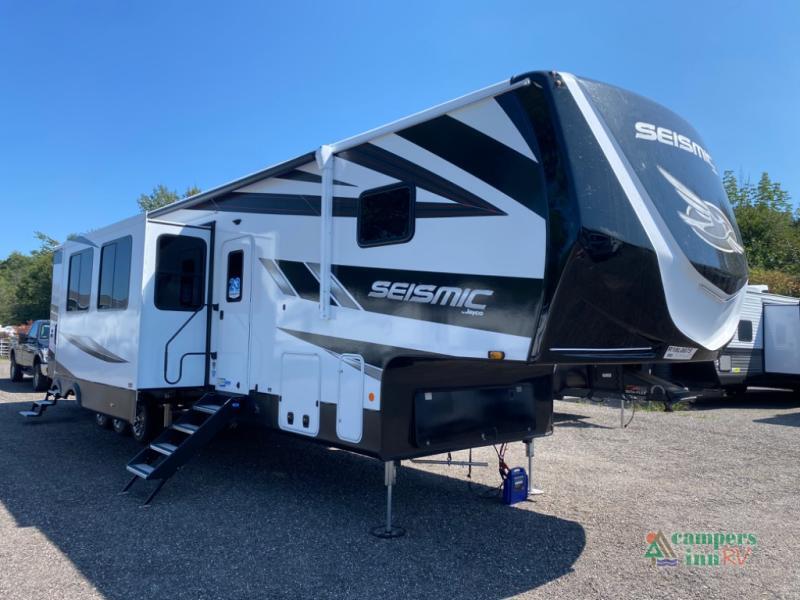 2026 Jayco Seismic 395 in phoenix AZ