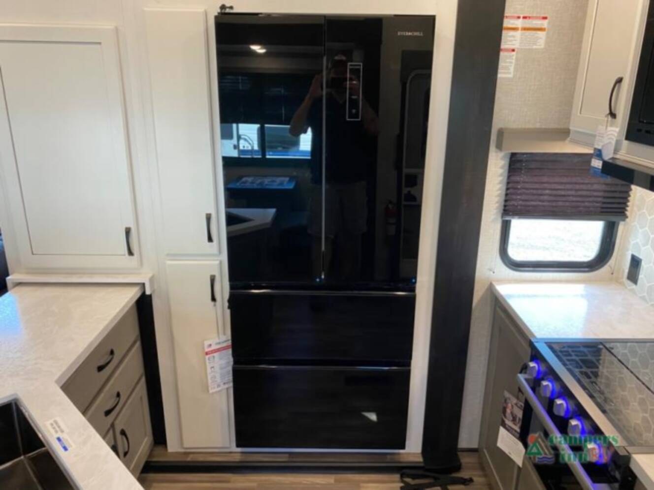 A photo of this 2026 Jayco Seismic 395