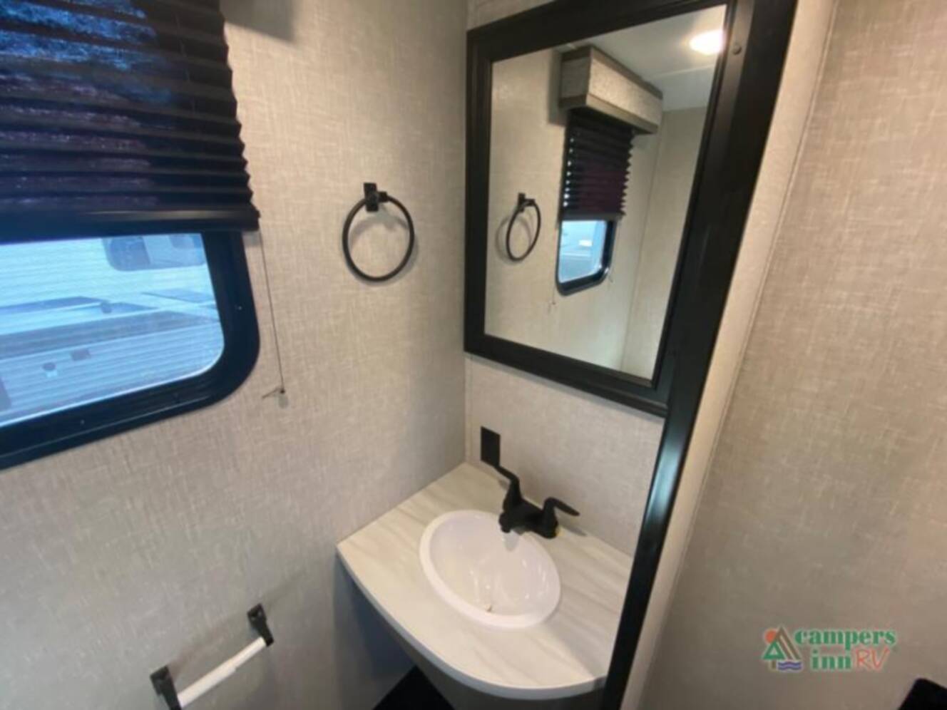 A photo of this 2026 Jayco Seismic 395