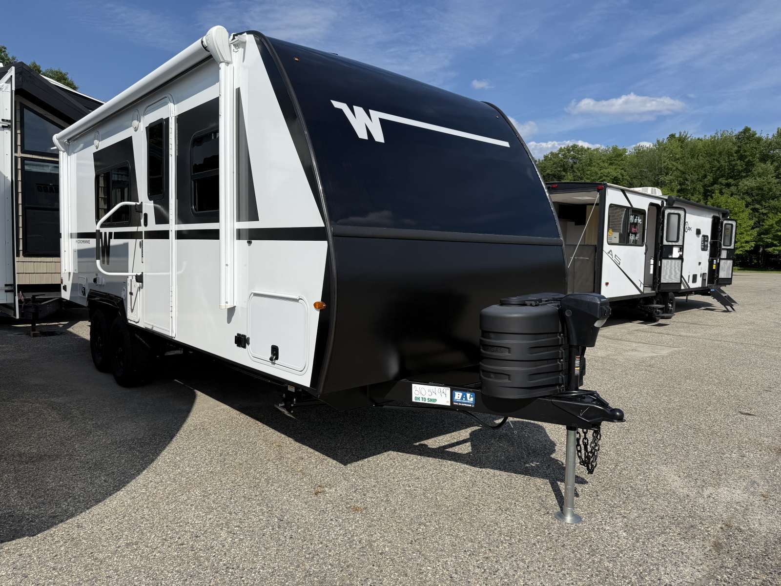 2026 Winnebago Micro Minnie 2200TBH in saco ME