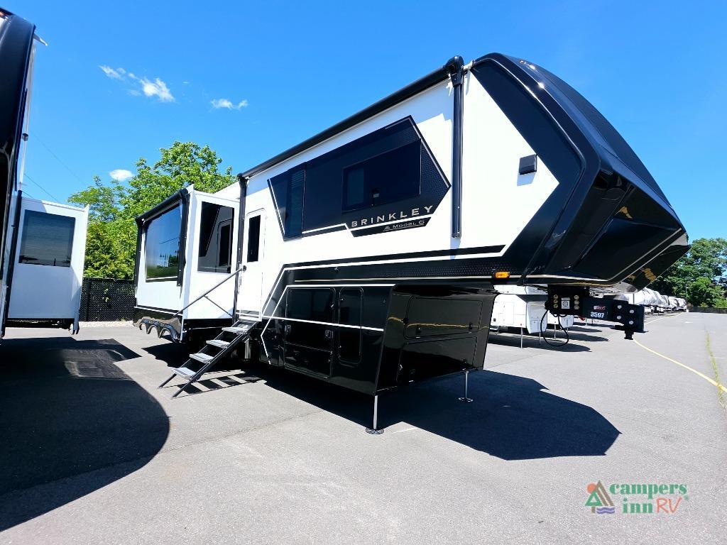 2026 Brinkley Model G 3250 Fifth Wheel Toy Hauler RV