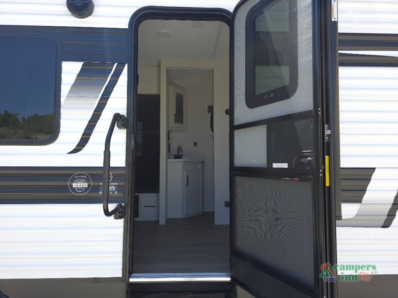 A photo of this 2027 Grand Design Momentum MAV 22MAV