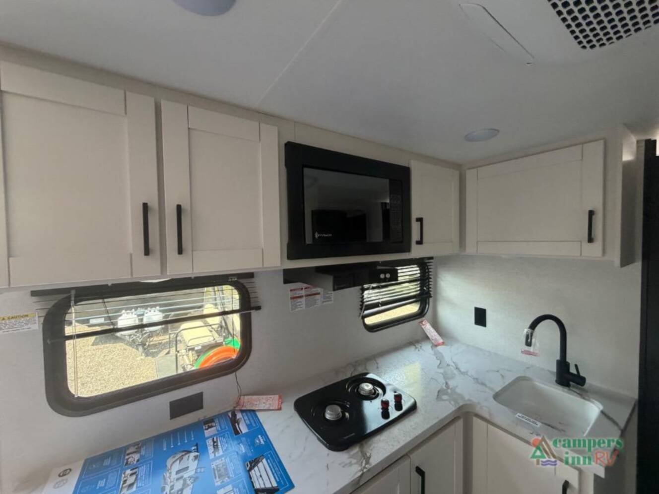 A photo of this 2026 Jayco Jay Flight SLX 180LK