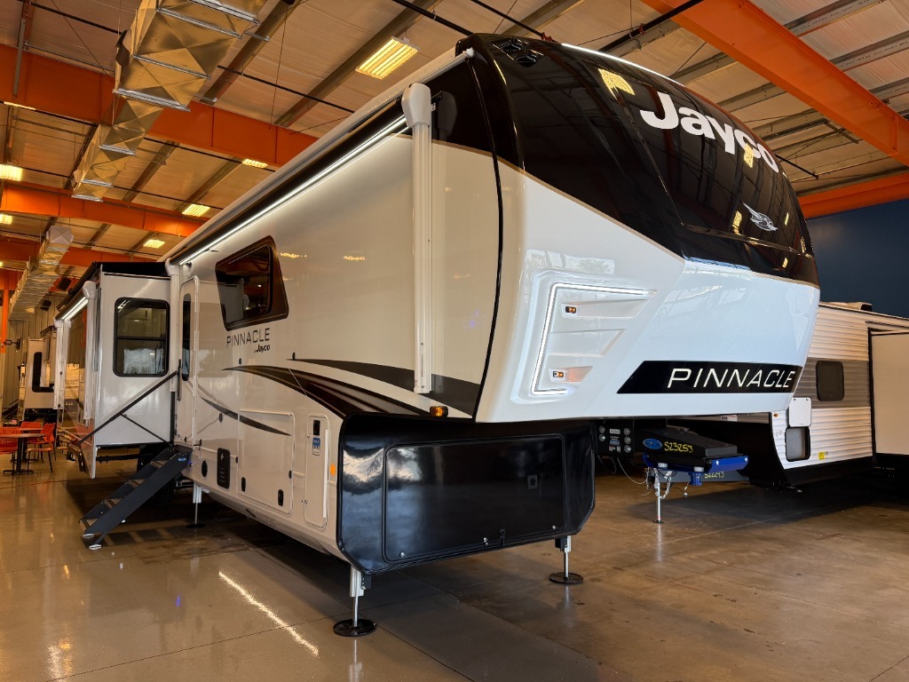 2027 Jayco Pinnacle 38FBRK in springfield MO