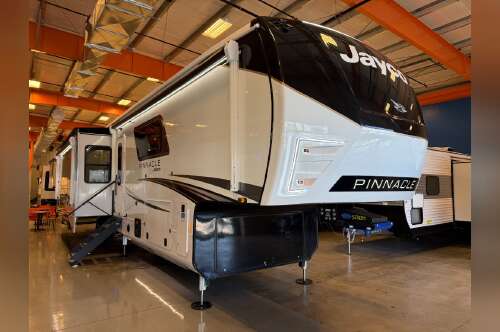 2027 Jayco Pinnacle 38FBRK in springfield MO