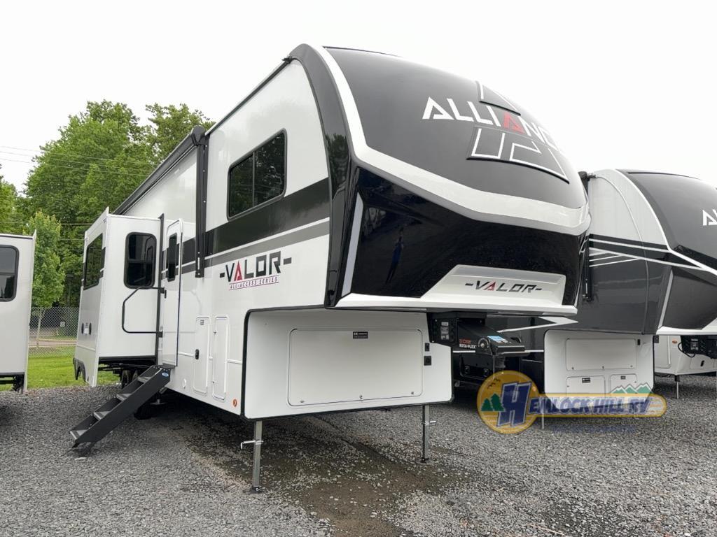 2026 Alliance Rv Valor All-Access 32A10 in southington CT