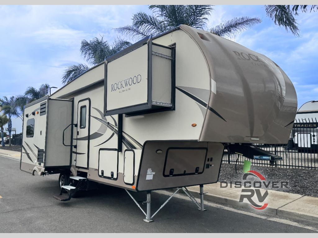 Forest River Rockwood Ultra Lite Fifth Wheels for sale in