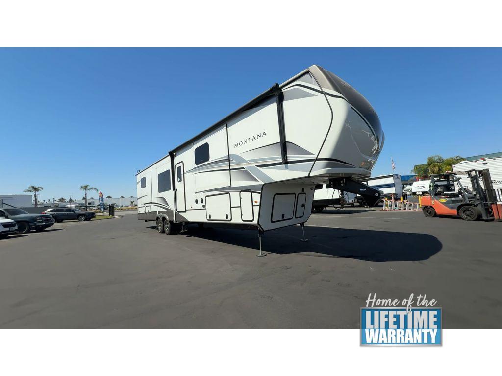 2024 Keystone Rv Montana 3901RK in bakersfield CA