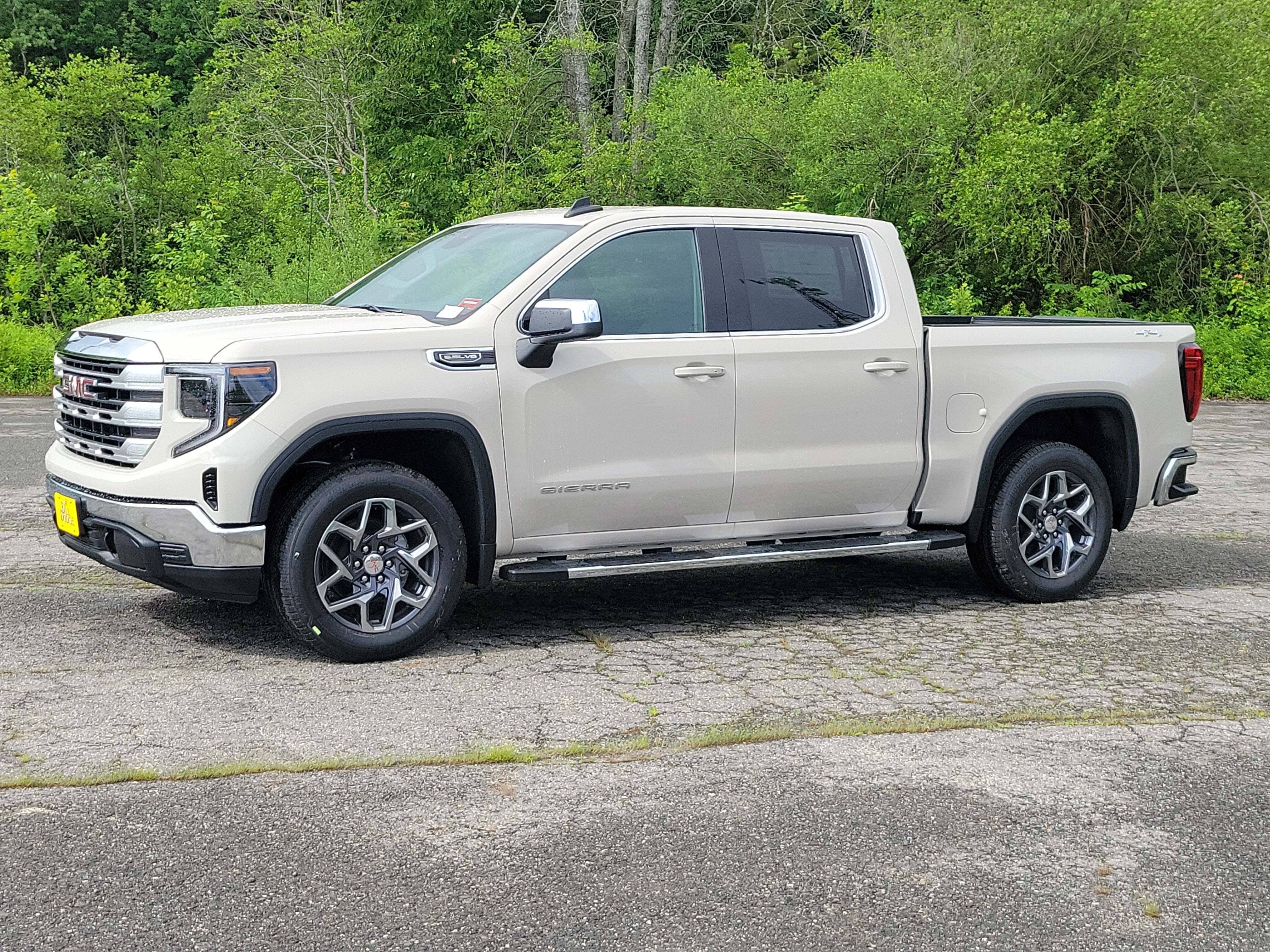 2026 GMC SIERRA in Westbrook, ME