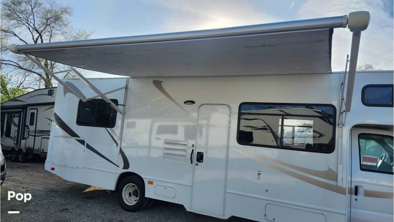 A photo of this 2019 Thor Motor Coach Majestic 28A