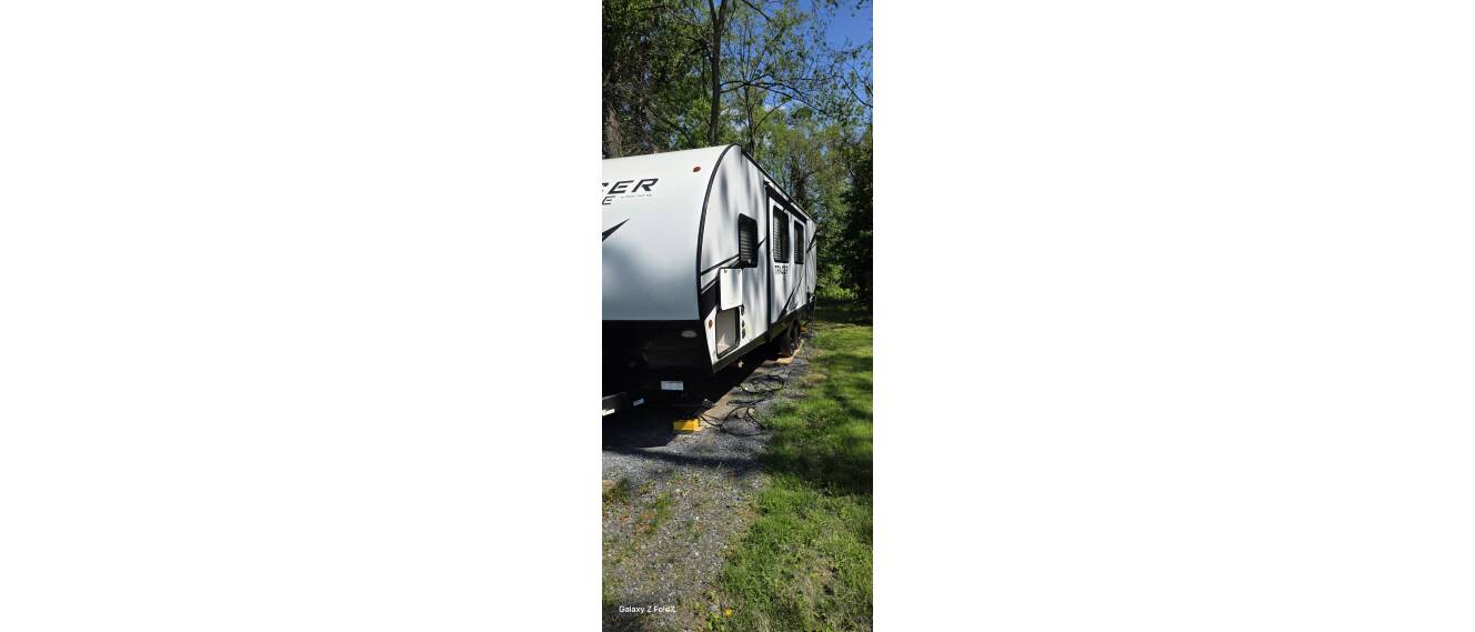 A photo of this 2022 Prime Time TRACER LE 260BHSLE