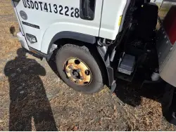 2017 ISUZU NPR HD