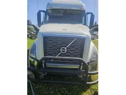 2021 VOLVO VNL64T760
