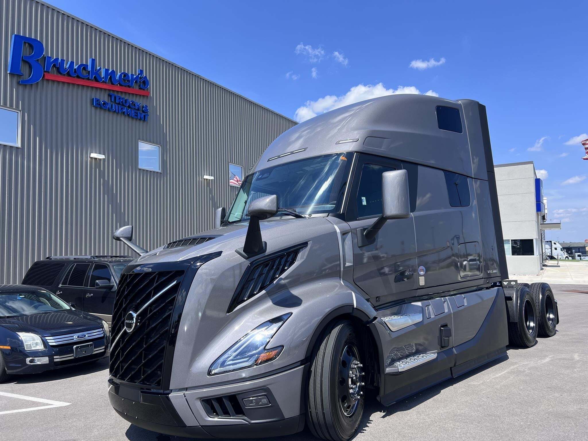Volvo VNL64T860 Trucks For Sale in Oklahoma - Commercial Truck Trader