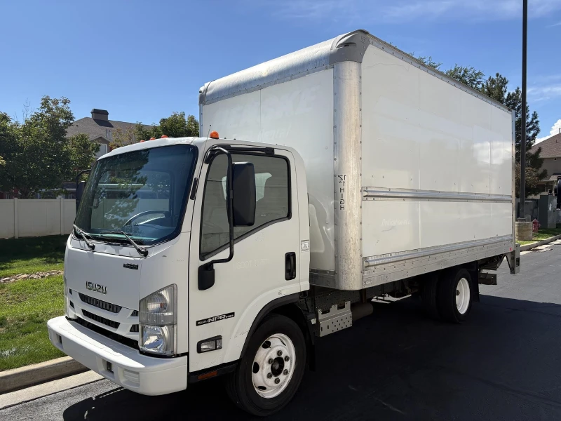 2019 ISUZU NPR HD
