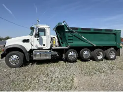 2026 MACK GRANITE 104FR