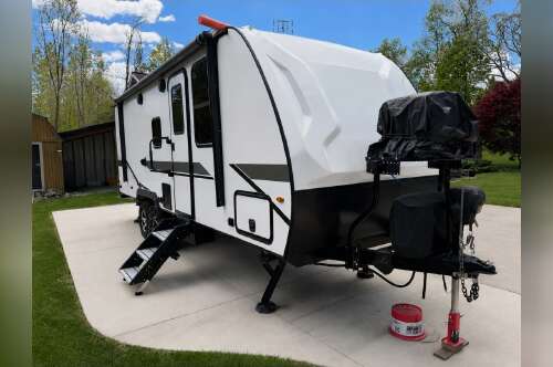 2022 Winnebago MICRO MINNIE FLX 2306BHS in angola IN