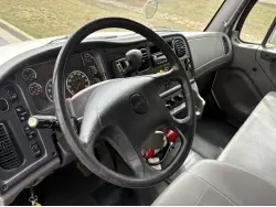 2019 FREIGHTLINER BUSINESS CLASS M2 106