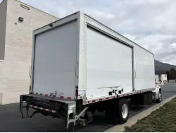 2019 FREIGHTLINER BUSINESS CLASS M2 106