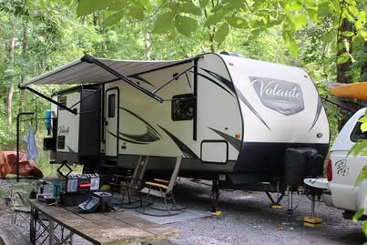 2017 Crossroads VOLANTE VL33BH RV