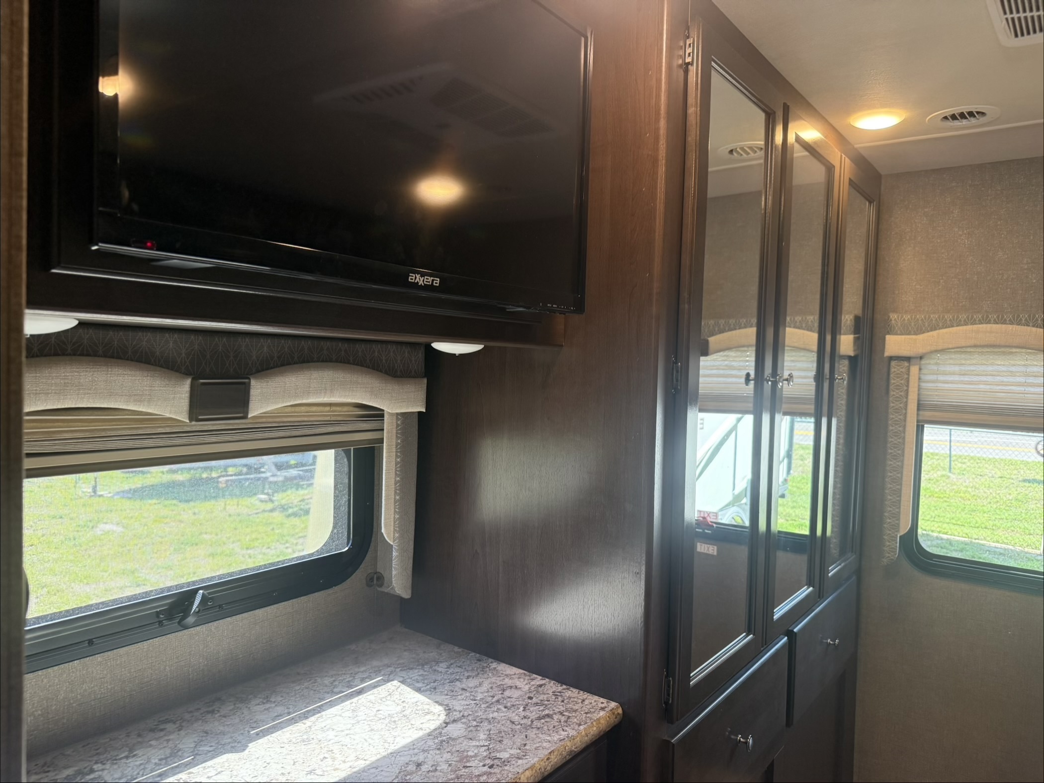 2018 Thor Motor Coach WINDSPORT 34P in new port richey FL